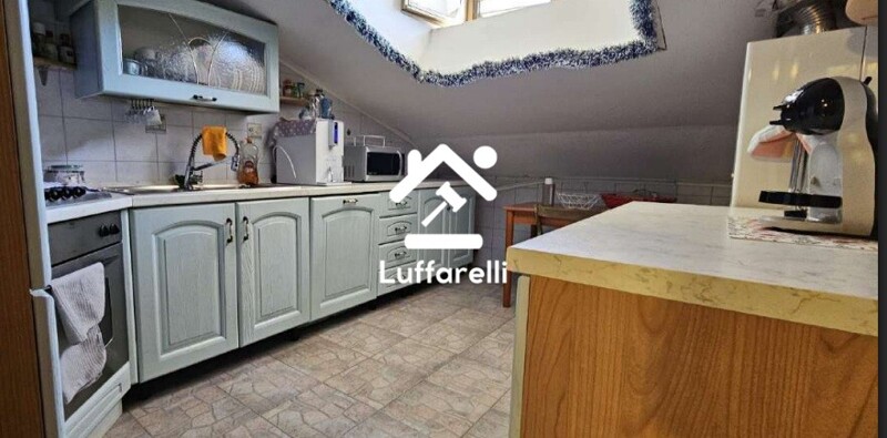 Immagine di CASA / VILLA VIA G. AMENDOLA – CASTROLIBERO