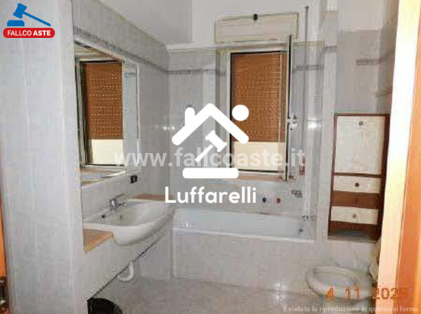 APPARTAMENTO VIA CERAMIDA - ROMA — foto 6