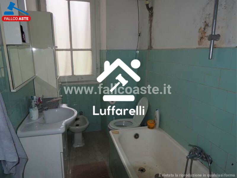 Immagine di CASA / VILLA VIA BERNARDINO RAMAZZINI – ROMA