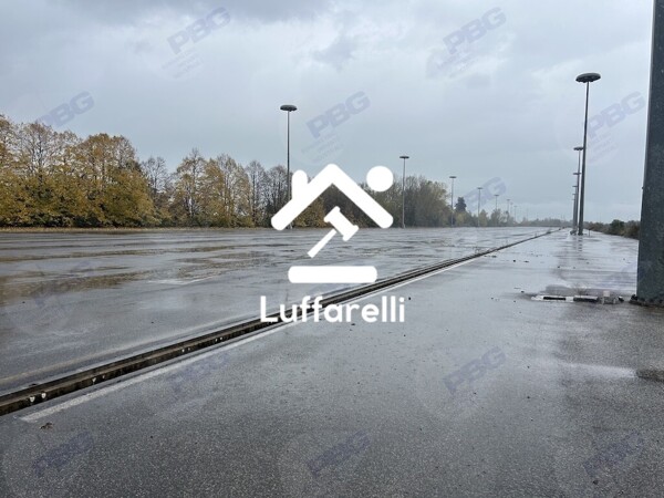 CAPANNONE / IMMOBILI INDUSTRIALI VIALE DELLE INDUSTRIE N. 54/56/58 - LATINA — foto 4