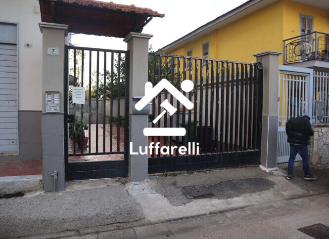 Immagine di GARAGE / POSTO AUTO VIA DEGLI ULIVI N. 7 – SANT’ANTIMO