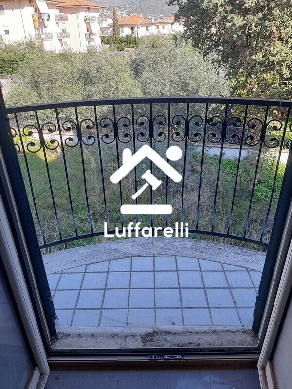 Immagine di CASA / VILLA VIA ROMANIA – FONDI