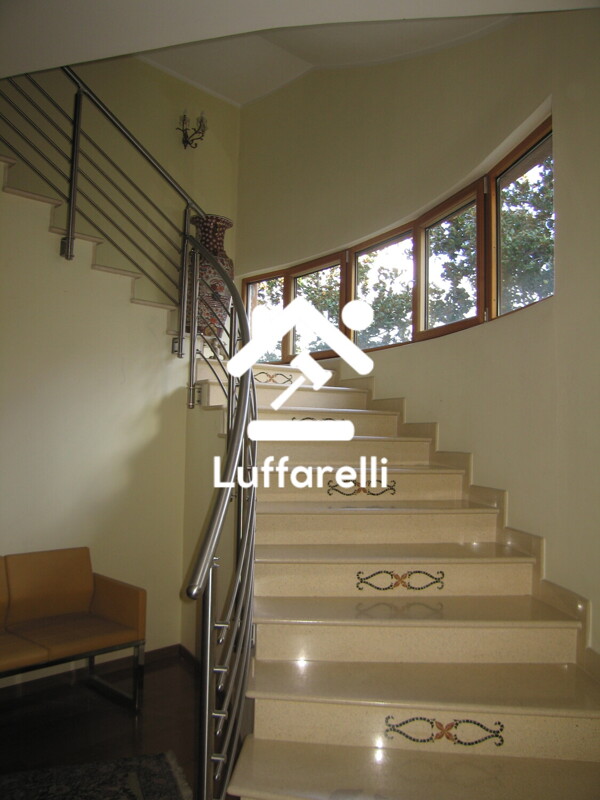 Immagine di CASA / VILLA TRAVERSA SANDRO BOTTICELLI – RENDE