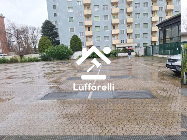 Immagine di DEPOSITO / MAGAZZINO VIA LODOVICO IL MORO – MILANO