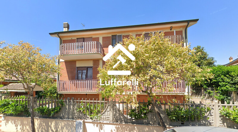 Immagine di APPARTAMENTO VIA DELICETO – ROMA