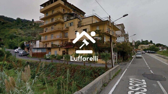 Immagine di LOCALE COMMERCIALE VIA PRANGI – PIZZO