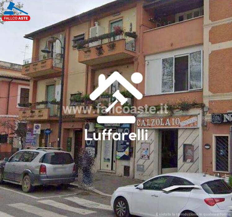 Immagine di LOCALE COMMERCIALE VIA FILIPPO TURATI – MONTEROTONDO