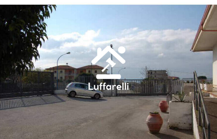 Immagine di LOCALE COMMERCIALE VIA DEI BIZANTINI – LAMEZIA TERME