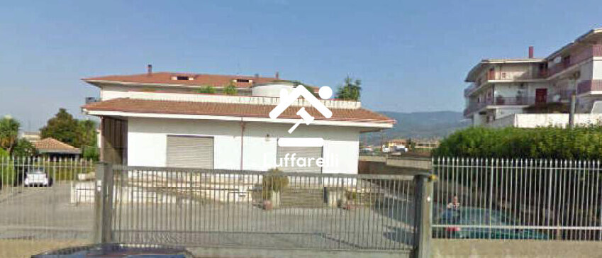 Immagine di DEPOSITO / MAGAZZINO VIA DEI BIZANTINI – LAMEZIA TERME