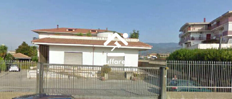 Immagine di DEPOSITO / MAGAZZINO VIA DEI BIZANTINI – LAMEZIA TERME