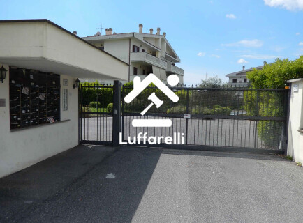 Immagine di APPARTAMENTO VIA GIOELE SOLARI N. 157 – ROMA