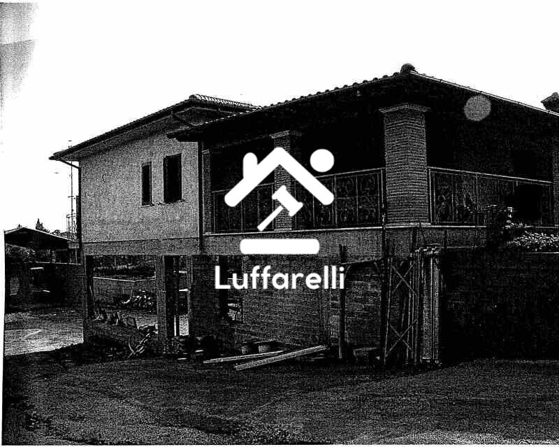 Immagine di STRUTTURE AGRICOLE VIA GROTTE DI QUATTRO MIGLIA NUMERO 27 – VELLETRI