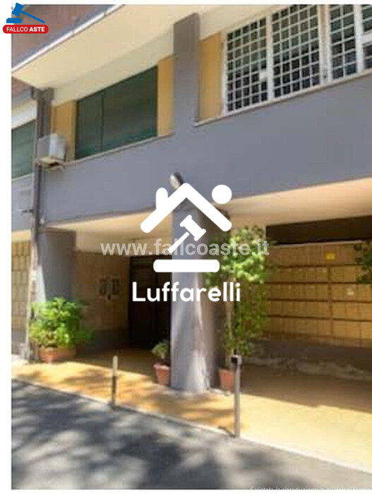 Immagine di CASA / VILLA VIA LARI – ROMA