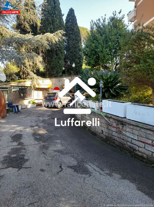 Immagine di GARAGE / POSTO AUTO VIA ANTONIO MAGAROTTO – ROMA