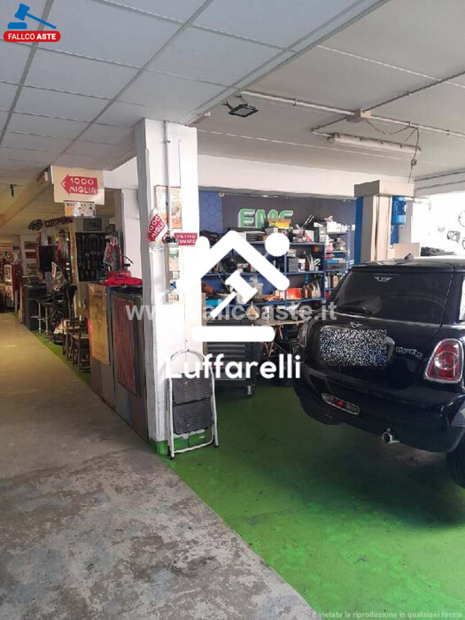 Immagine di GARAGE / POSTO AUTO VIA ANTONIO MAGAROTTO – ROMA
