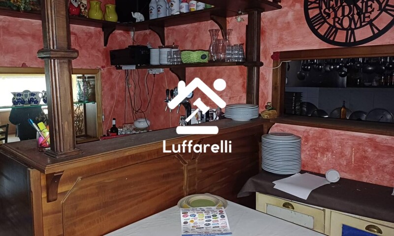 Immagine di LOCALE COMMERCIALE VIA AURELIA NORD – CIVITAVECCHIA