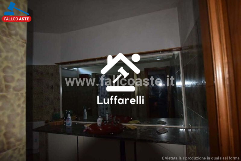 Immagine di LOCALE COMMERCIALE VIA DELLA STELLA – PALESTRINA