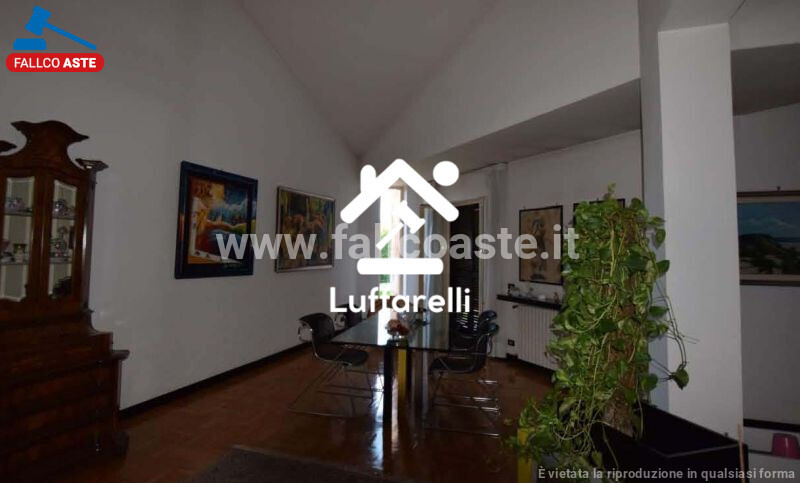 Immagine di LOCALE COMMERCIALE VIA DELLA STELLA – PALESTRINA