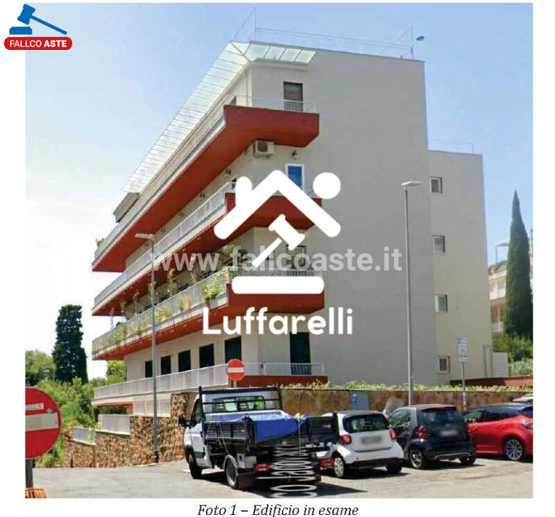 Immagine di APPARTAMENTO VIA DEI MONTI PARIOLI – ROMA