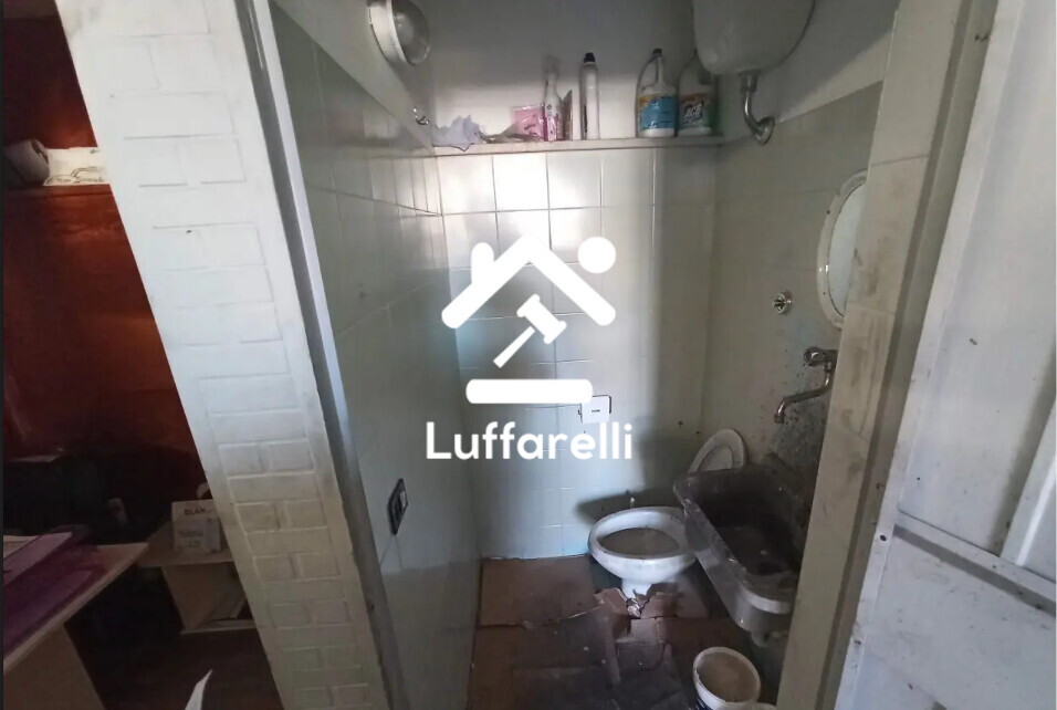 Immagine di LOCALE COMMERCIALE VIA CASAVETERE – FIUGGI