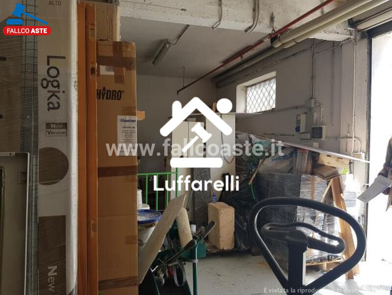 Immagine di GARAGE / POSTO AUTO VIA TIBURTINA – ROMA