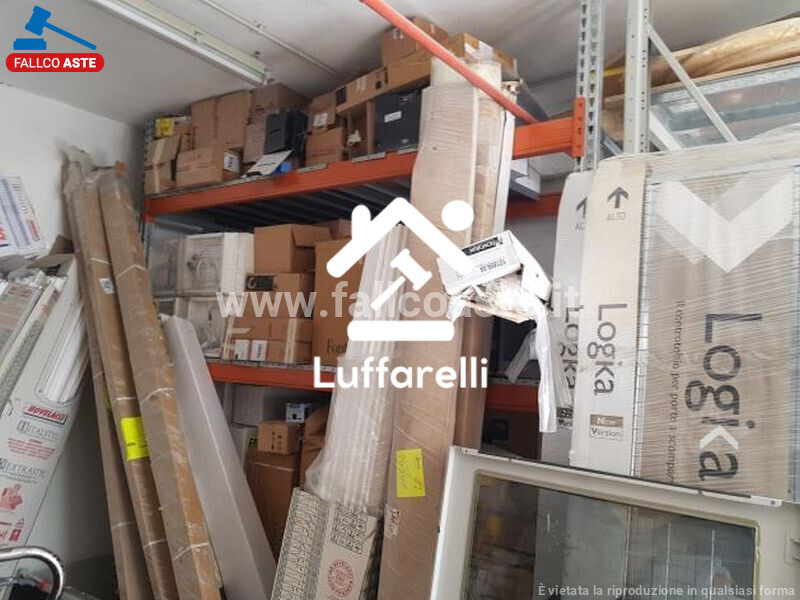 Immagine di GARAGE / POSTO AUTO VIA TIBURTINA – ROMA