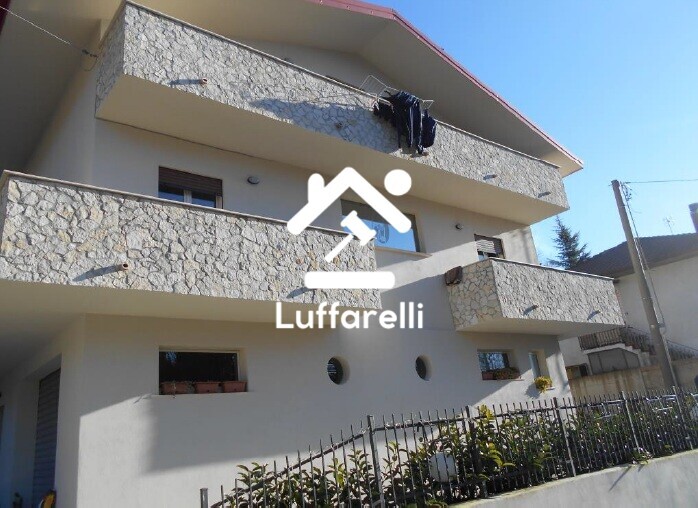 Immagine di IN CORSO DI COSTRUZIONE VIA RISA – PLATANIA