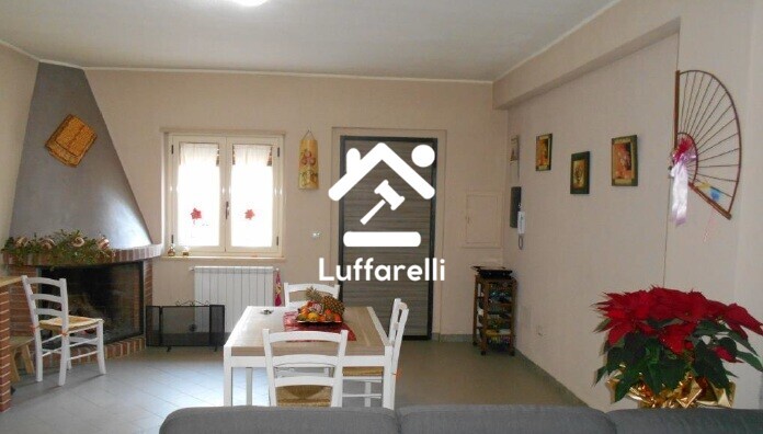 IN CORSO DI COSTRUZIONE VIA RISA - PLATANIA — foto 3