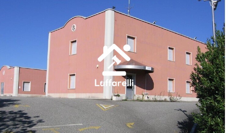 Immagine di ATTIVITÀ RICETTIVE / SCOPO COMMERCIALE VIA BERLINGUER – PIANOPOLI