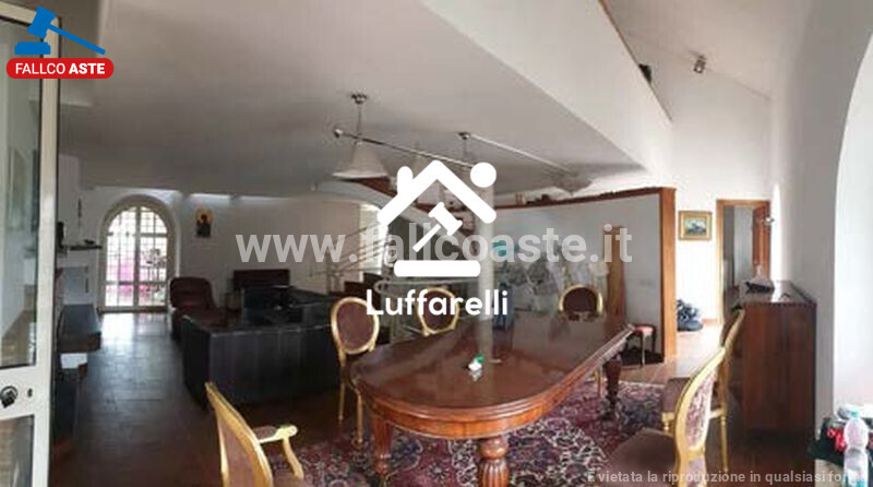 Immagine di APPARTAMENTO VIA DI VALLE DELLA MULETTA – ROMA