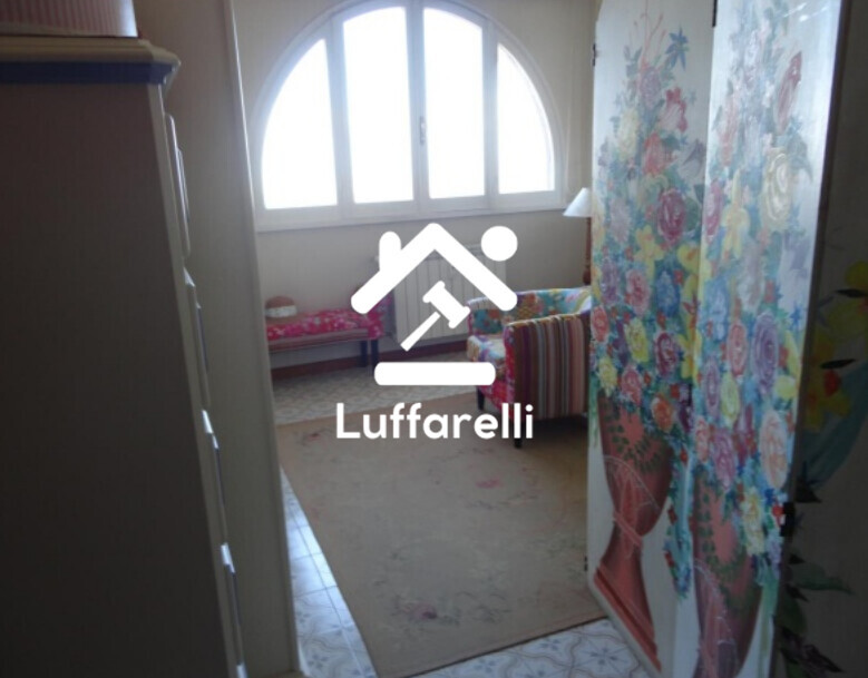 Immagine di APPARTAMENTO VIALE ANNIBAL CARO – FRASCATI