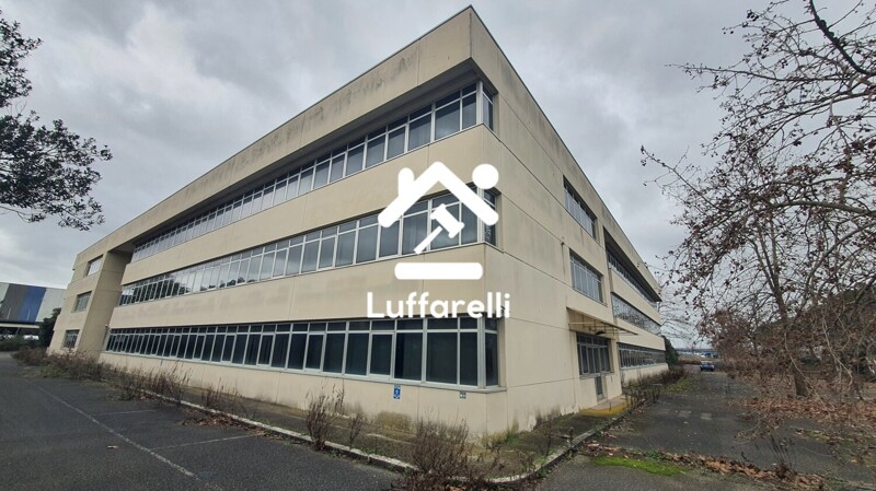 Immagine di ATTIVITÀ RICETTIVE / SCOPO COMMERCIALE VIA DELLE ARTI – FIUMICINO