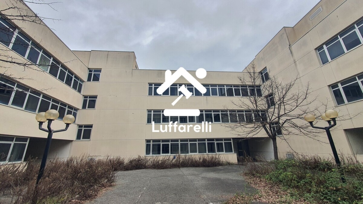 Immagine di ATTIVITÀ RICETTIVE / SCOPO COMMERCIALE VIA DELLE ARTI – FIUMICINO