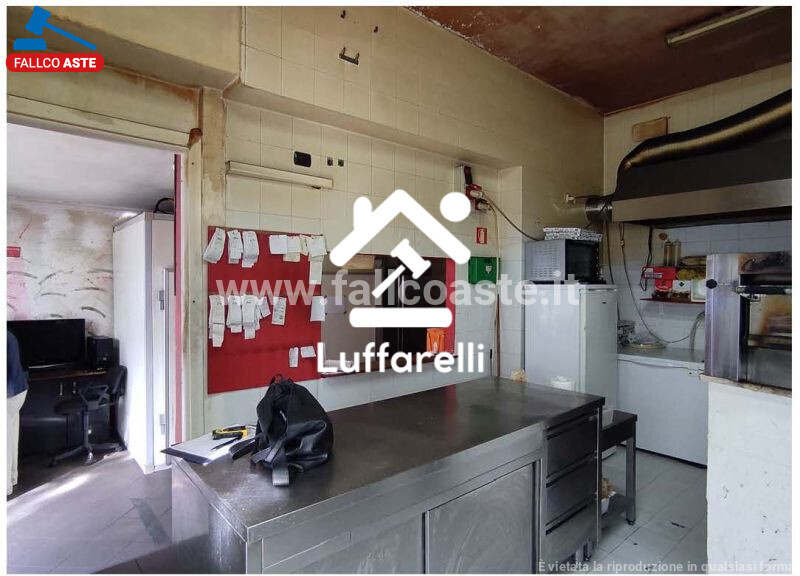 Immagine di LOCALE COMMERCIALE VIA PIETRO GASPARRI – ROMA