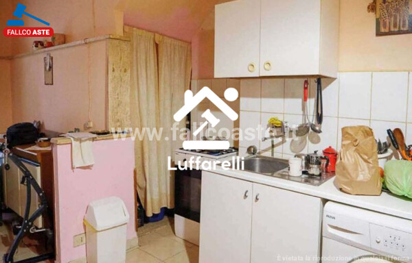 APPARTAMENTO VIA I MAGGIO - RIGNANO FLAMINIO — foto 4