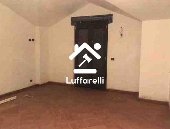 Immagine di FABBRICATO CONTRADA S. ANTONIO – CHIARAVALLE CENTRALE