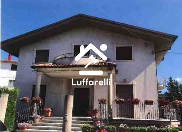 Immagine di FABBRICATO CONTRADA S. ANTONIO – CHIARAVALLE CENTRALE