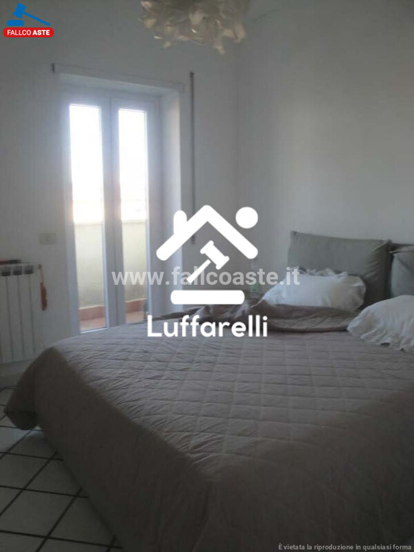 Immagine di APPARTAMENTO VIA MONTE S. SAVINO 14/A – ROMA