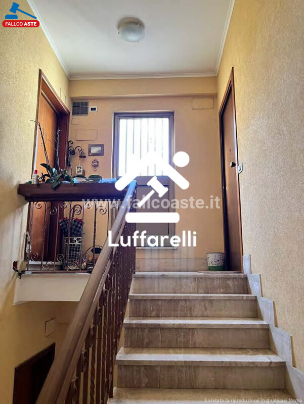 Immagine di APPARTAMENTO VIA MONTE S. SAVINO 14/A – ROMA