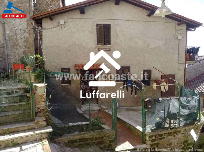 APPARTAMENTO VIA GIUSEPPE MAZZINI - OLEVANO ROMANO — foto 2