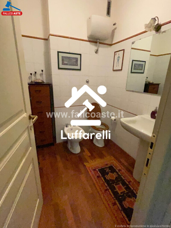 Immagine di DEPOSITO / MAGAZZINO VIA DELL’ORSA MAGGIORE – ROMA