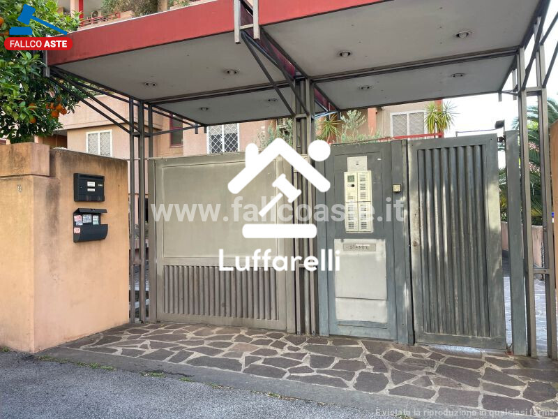 Immagine di DEPOSITO / MAGAZZINO VIA DELL’ORSA MAGGIORE – ROMA