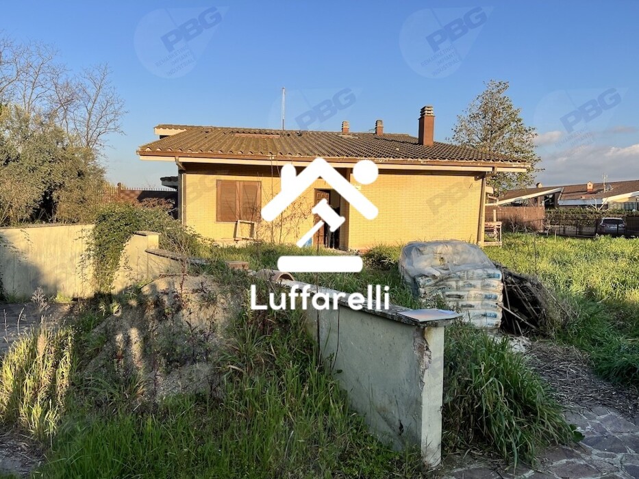 Immagine di CASA / VILLA VIA DEL FONTANILE ANAGNINO – ROMA