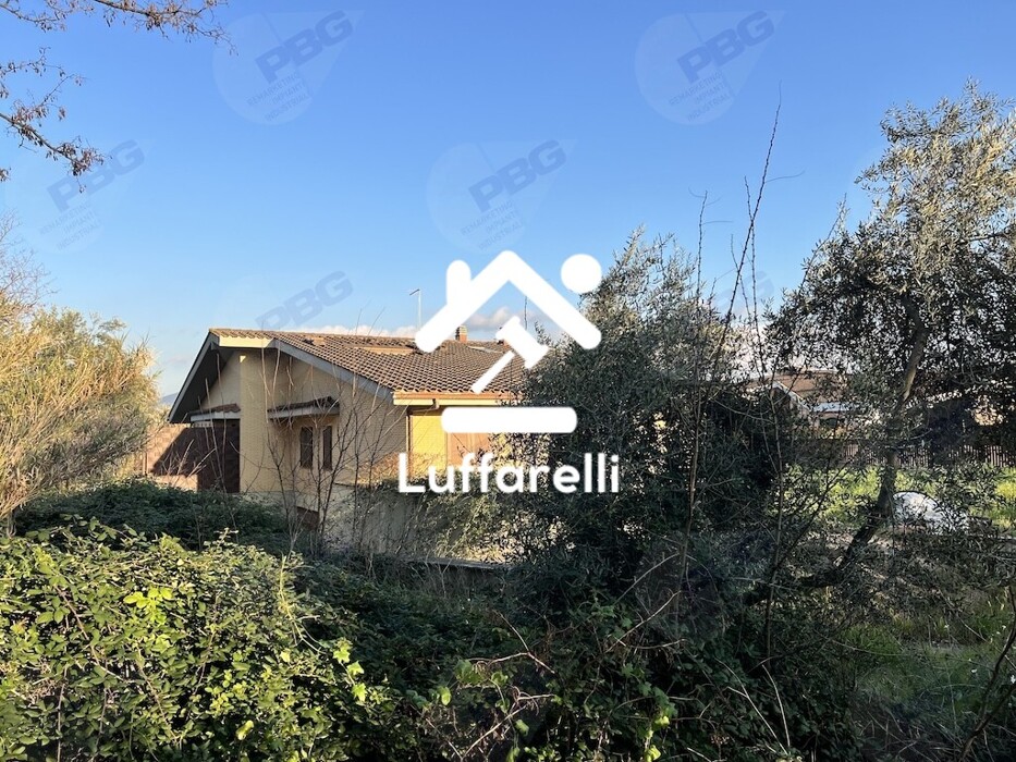 Immagine di CASA / VILLA VIA DEL FONTANILE ANAGNINO – ROMA
