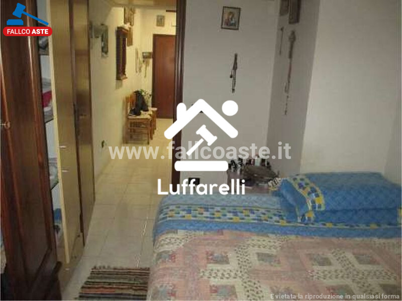 Immagine di APPARTAMENTO VIA CAMPOFIORITO – ROMA