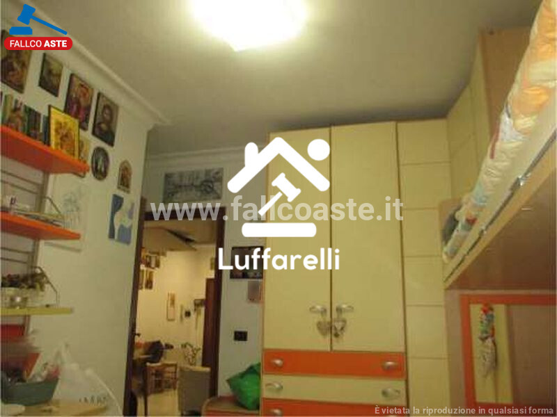 Immagine di APPARTAMENTO VIA CAMPOFIORITO – ROMA