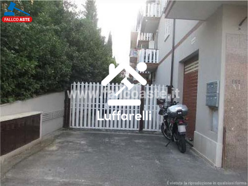 Immagine di APPARTAMENTO VIA CAMPOFIORITO – ROMA