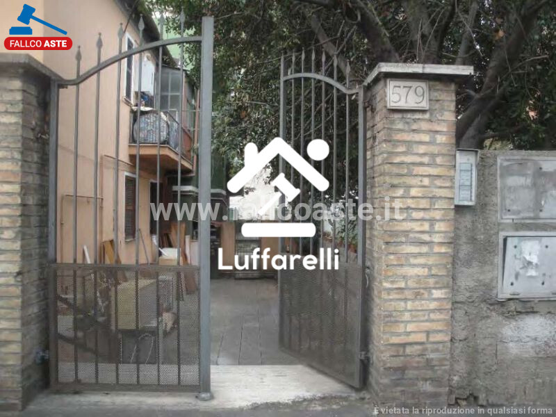 APPARTAMENTO VIALE PALMIRO TOGLIATTI - ROMA — foto 2