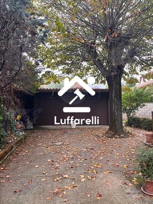 Immagine di APPARTAMENTO VIA LUCIO TREBELLIO N.19 – ROMA