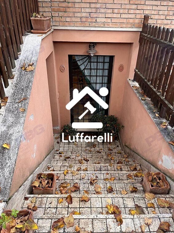 Immagine di APPARTAMENTO VIA LUCIO TREBELLIO N.19 – ROMA